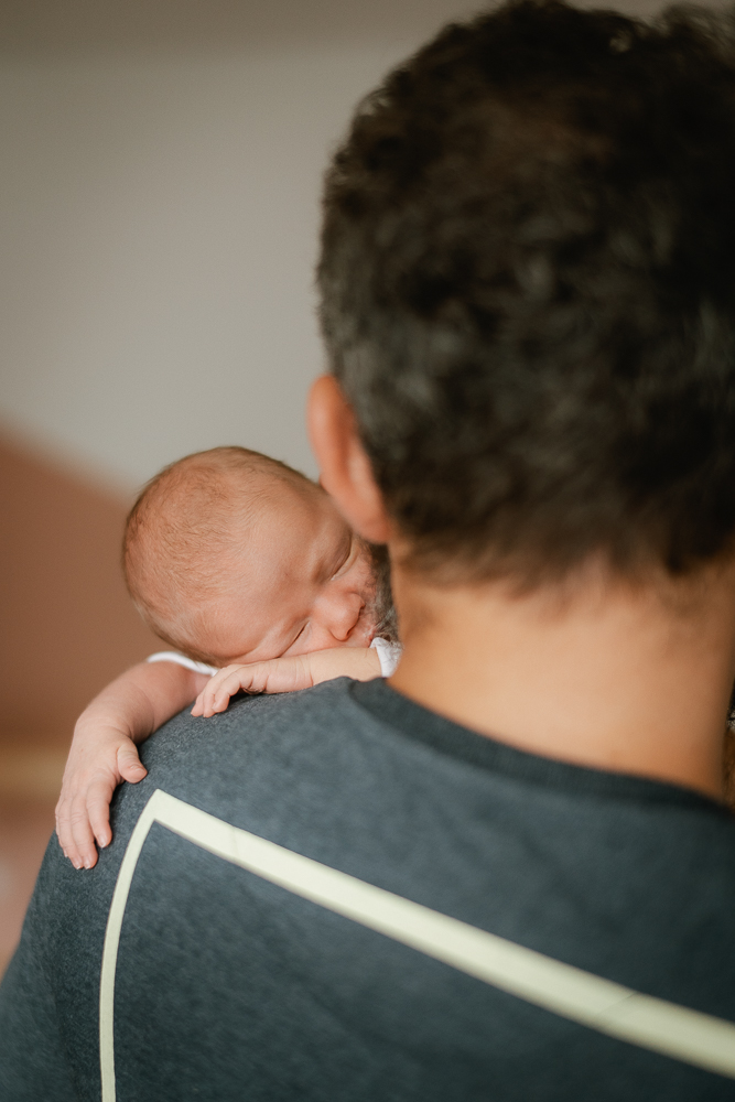 newbornshooting-neugeborenenshooting-familienshooting-babybfotografie-geschwisterbilder-fotografie-kirchheimteck-esslingen-goeppingen-nuertingen