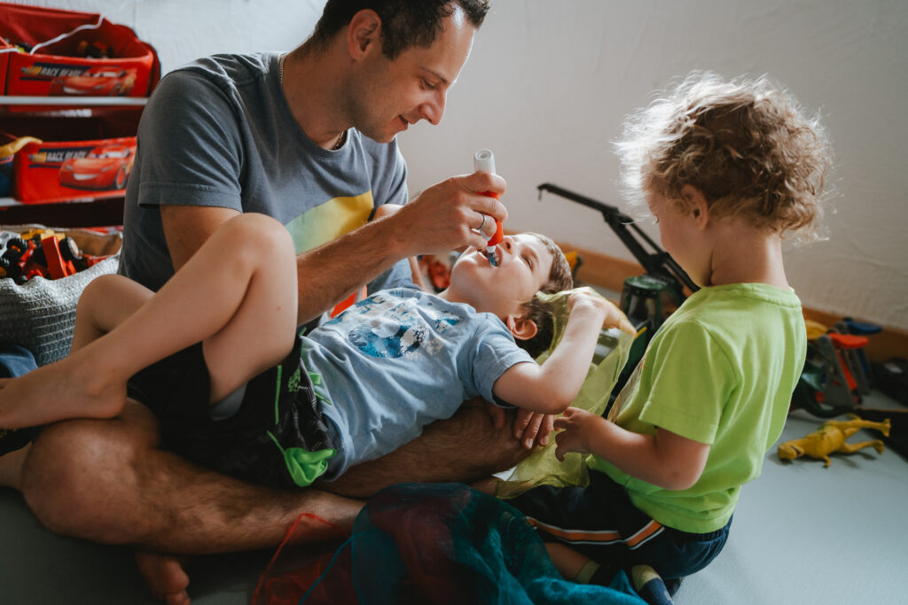 familienshooting-familienzeit-fotografie-kirchheimteck-outdoorshooting-homestory-esslingen-goeppingen-nuertingen-stuttgart